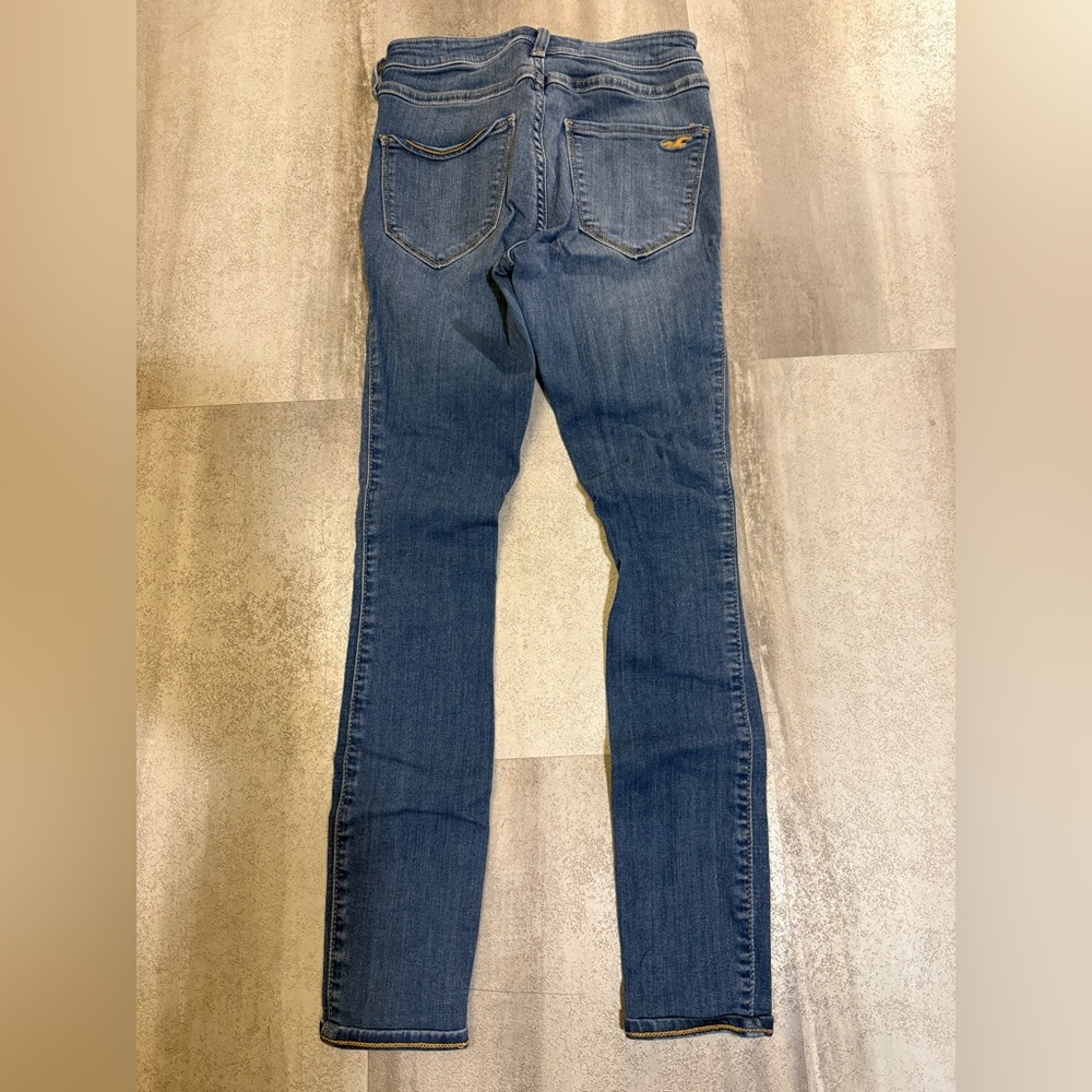 Hollister Blue Skinny Jeans with Distressed Style - Picture 4 of 8